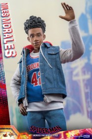 Miles Morales Spider-Man Across the Spider-Verse Movie Masterpiece 1/6 Action Figure by Hot Toys