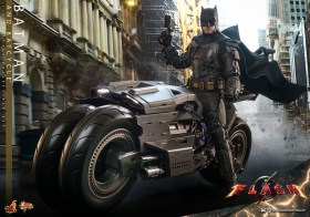 Batman & Batcycle Set The Flash Movie Masterpiece 1/6 Action Figure wih Vehicle by Hot Toys