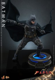 Batman The Flash Movie Masterpiece 1/6 Action Figure by Hot Toys