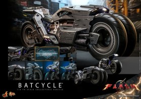 Batcycle The Flash Movie Masterpiece 1/6 Vehicle by Hot Toys