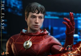 Flash The Flash Movie Masterpiece 1/6 Action Figure by Hot Toys