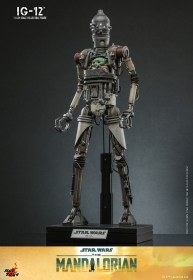 IG-12 Star Wars The Mandalorian 1/6 Action Figure by Hot Toys