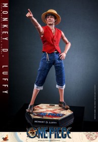 Monkey D. Luffy One Piece (Netflix) 1/6 Action Figure by Hot Toys