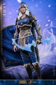 Ashe League of Legends Video Game Masterpiece 1/6 Action Figure by Hot Toys