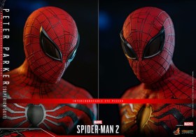 Peter Parker (Superior Suit) Spider-Man 2 Video Game Masterpiece 1/6 Action Figure by Hot Toys