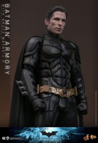 Batman Armory with Bruce Wayne (2.0) The Dark Knight 1/6 Action Figures & Diorama by Hot Toys
