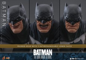 Batman The Dark Knight Returns Comic Masterpiece 1/6 Action Figure by Hot Toys