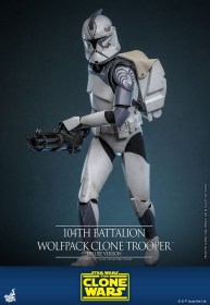 104th Battalion Wolfpack Clone Trooper Deluxe Version Star Wars The Clone Wars 1/6 Action Figure by Hot Toys
