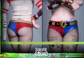 Harley Quinn Suicide Squad 1/6 Action Figure by Hot Toys