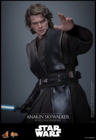 Anakin Skywalker Star Wars Episode III Revenge of the Sith 1/6 Action Figure by Hot Toys