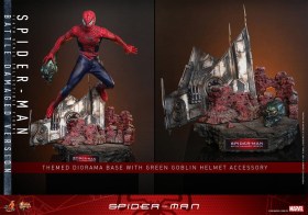 Spider-Man (Battle Damaged Version) 1/6 Action Figure by Hot Toys