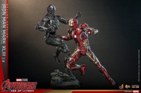 Iron Man Mark XLIII (2.0) (Deluxe Version) Avengers Age of Ultron 1/6 Action Figure by Hot Toys