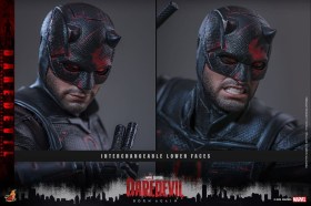 Daredevil Marvel Daredevil Born Again 1/6 Action Figure by Hot Toys
