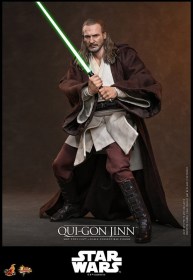 Qui-Gon Jinn (Collector Edition) Star Wars 1/6 Action Figure by Hot Toys
