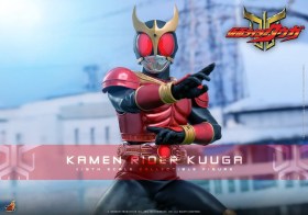 Kuuga Kamen Rider 1/6 Action Figure by Hot Toys