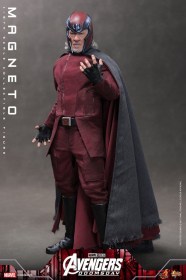 Magneto Avengers Doomsday 1/6 Action Figure by Hot Toys