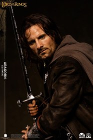 Aragorn Lord of the Rings 1/2 Statue by Infinity Studio