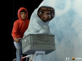 E.T. & Elliot E.T. the Extra-Terrestrial Deluxe Art 1/10 Scale Statue by Iron Studios