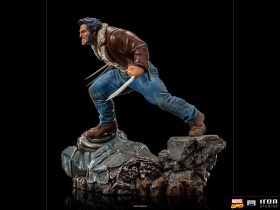 Logan (X-Men) Marvel Comics BDS Art 1/10 Scale Statue by Iron Studios