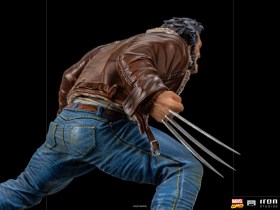 Logan (X-Men) Marvel Comics BDS Art 1/10 Scale Statue by Iron Studios