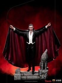 Dracula Universal Monsters Deluxe Art 1/10 Scale Statue by Iron Studios