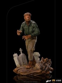 The Wolf Man Universal Monsters Deluxe Art 1/10 Scale Statue by Iron Studios