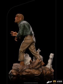 The Wolf Man Universal Monsters Deluxe Art 1/10 Scale Statue by Iron Studios