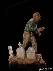 The Wolf Man Universal Monsters Deluxe Art 1/10 Scale Statue by Iron Studios