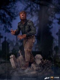 The Wolf Man Universal Monsters Deluxe Art 1/10 Scale Statue by Iron Studios