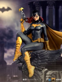 Batgirl DC Comics Deluxe Art 1/10 Scale Statue by Iron Studios