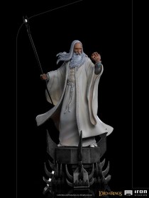 Saruman Lord Of The Rings BDS Art 1/10 Scale Statue by Iron Studios