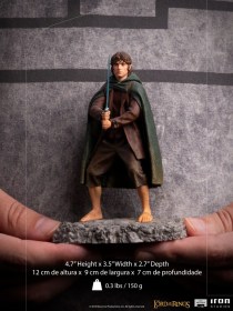 Frodo Lord Of The Rings BDS Art 1/10 Scale Statue by Iron Studios