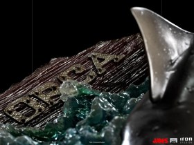 Jaws Attack Jaws Demi Art 1/20 Scale Statue by Iron Studios