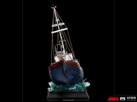 Jaws Attack Jaws Demi Art 1/20 Scale Statue by Iron Studios