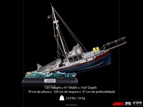 Jaws Attack Jaws Demi Art 1/20 Scale Statue by Iron Studios