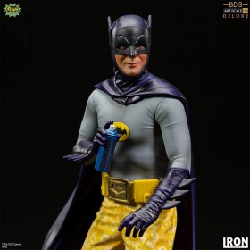Batman 1966 Deluxe BDS Art 1/10 Scale Statue Batman by Iron Studios