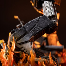 Megatron Transformers Demi Art 1/20 Scale Statue by Iron Studios