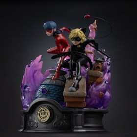 Lady Bug and Cat Noir Signed Edition Miraculous Deluxe Art 1/10 Scale Statue by Iron Studios