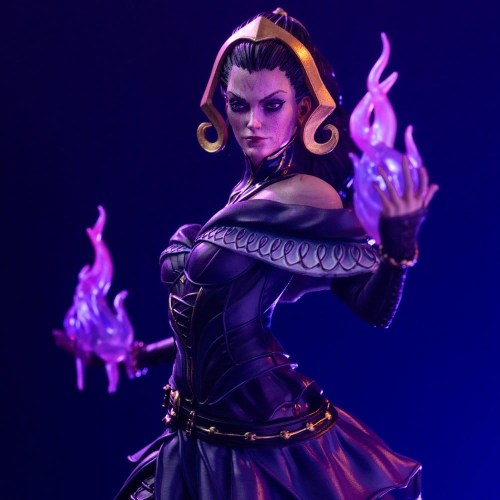 Liliana Vess Magic The Gathering Deluxe Art 1/10 Scale Statue by Iron Studios