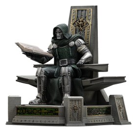 Doctor Doom on Throne Avengers Doomsday Art 1/10 Scale Statue by Iron Studios
