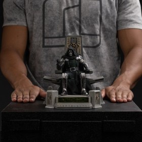 Doctor Doom on Throne Avengers Doomsday Art 1/10 Scale Statue by Iron Studios