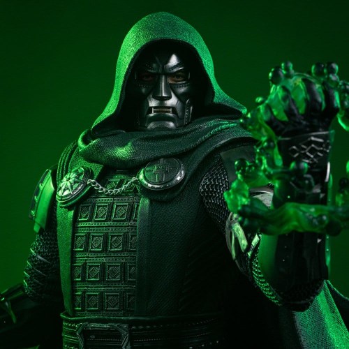 Doctor Doom Avengers Doomsday Legacy Replica 1/4 Statue by Iron Studios