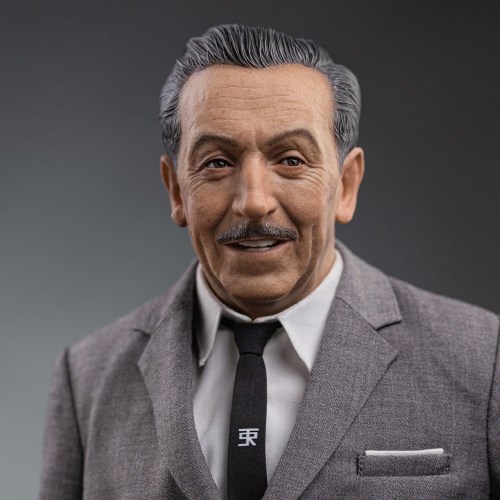 Walt Disney & Mickey Mouse Disney Classics Legacy Replica 1/4 Statue by Iron Studios