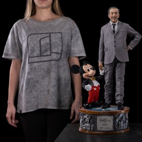 Walt Disney & Mickey Mouse Disney Classics Legacy Replica 1/4 Statue by Iron Studios