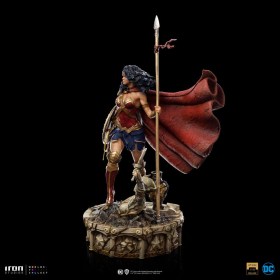 Wonder Woman Unleashed BDS Art 1/10 Scale Statue Wonder Woman by Iron Studios