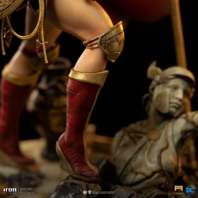 Wonder Woman Unleashed BDS Art 1/10 Scale Statue Wonder Woman by Iron Studios