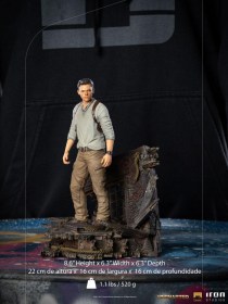 Nathan Drake Uncharted Movie Deluxe Art 1/10 Scale Statue by Iron Studios