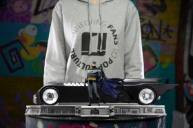 Batman and Batmobile Batman The Animated Series (1992) Art 1/10 Scale Set Deluxe by Iron Studios