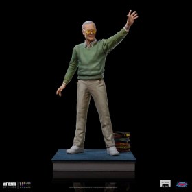 Stan Lee Legendary Years Marvel Art 1/10 Scale Statue by Iron Studios