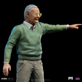 Stan Lee Legendary Years Marvel Art 1/10 Scale Statue by Iron Studios